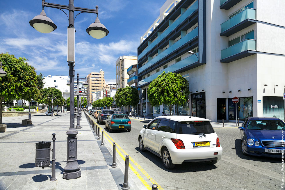 Центральная улица в Лимасоле